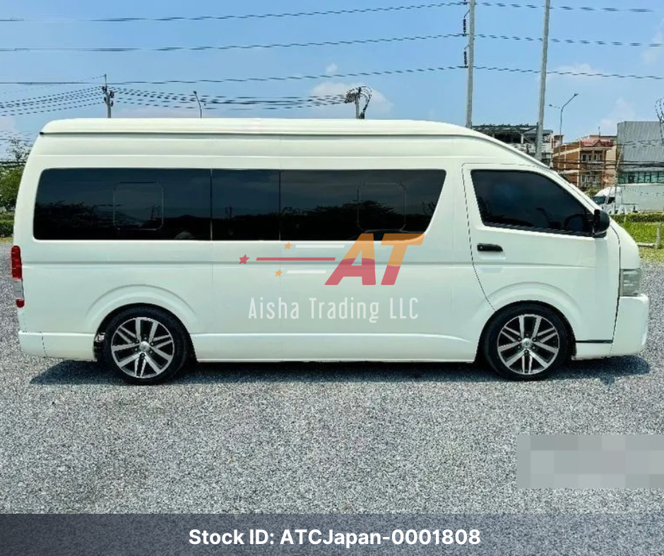 2015 Toyota Hiace 2.7 COMMUTER